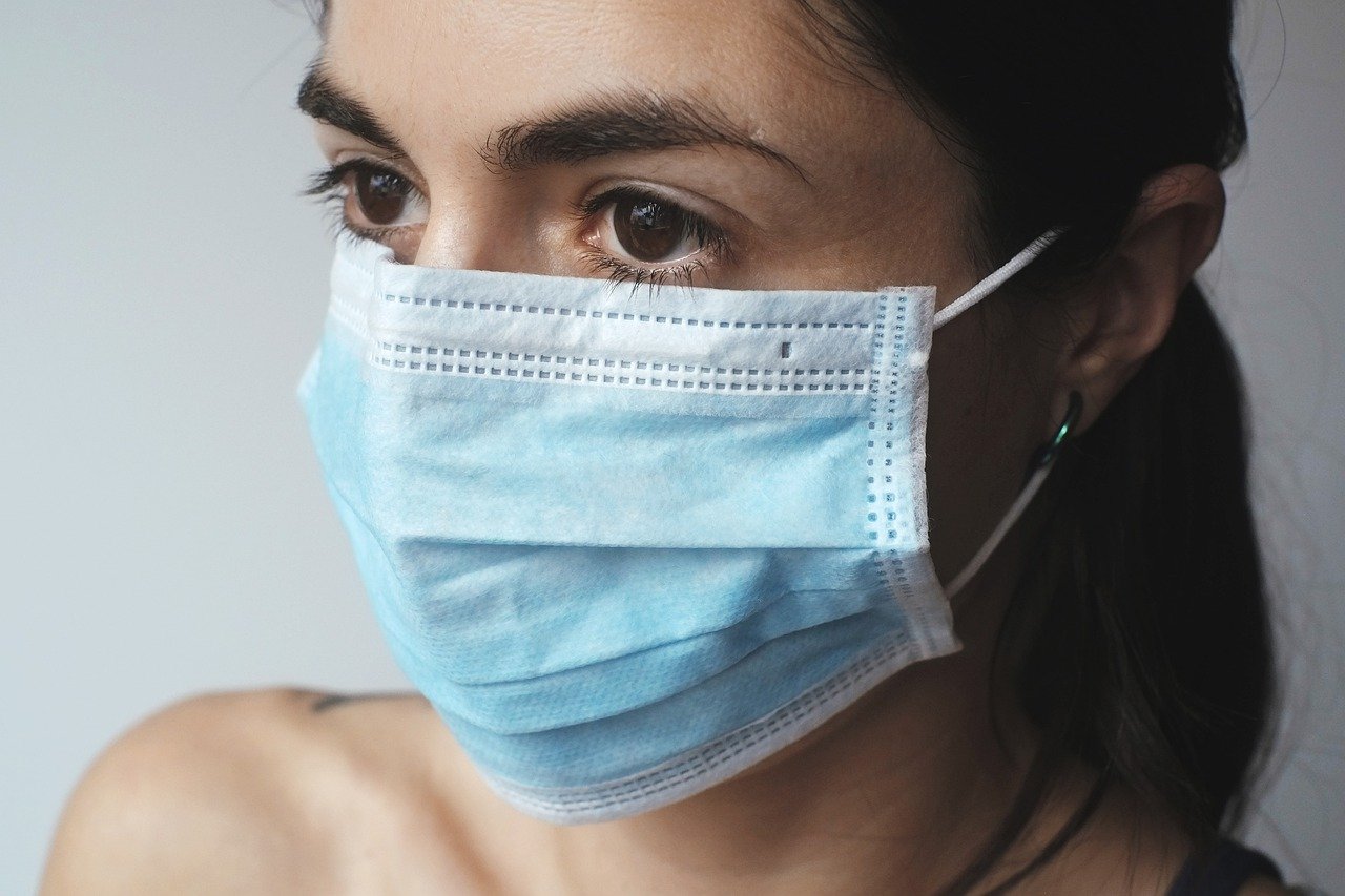 Mask Surgical Mask Virus Protection  - coyot / Pixabay